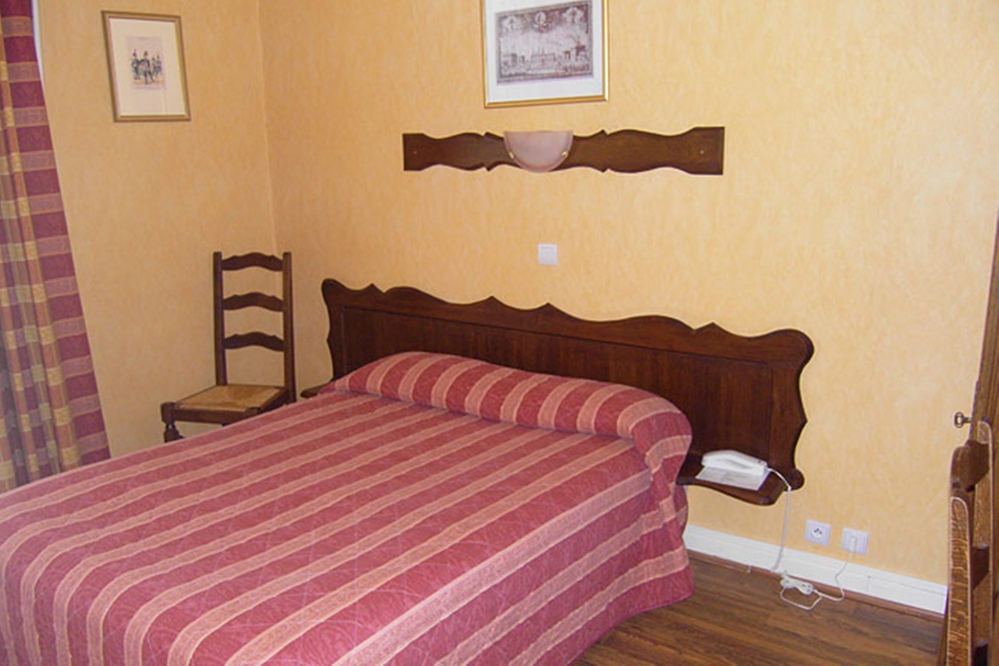 Hotel De Guise Nancy Vieille Ville Bagian luar foto