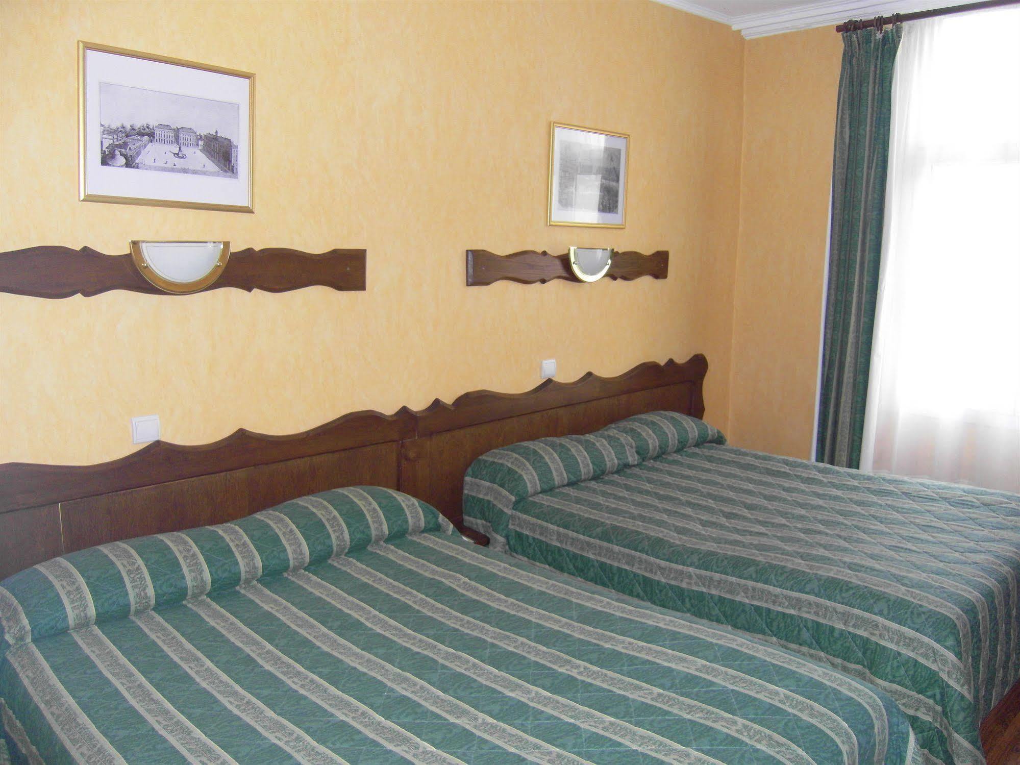 Hotel De Guise Nancy Vieille Ville Bagian luar foto